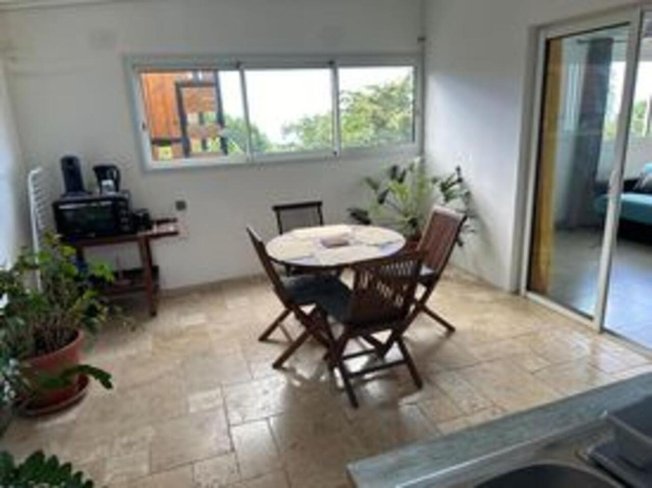 דירות סיינט דניס Duplex Bouguainvillier מראה חיצוני תמונה